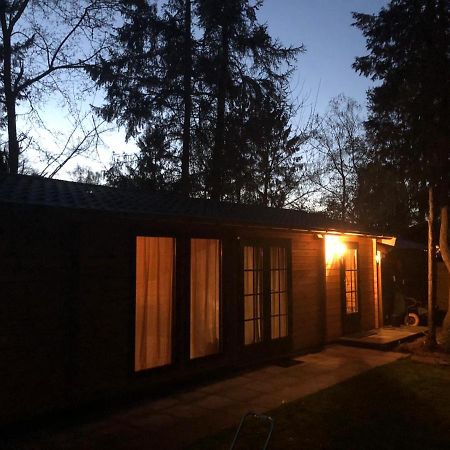 Вілла 3 Slaapkamer Blokhut Met Opgemaakte Bedden Пюттен Екстер'єр фото